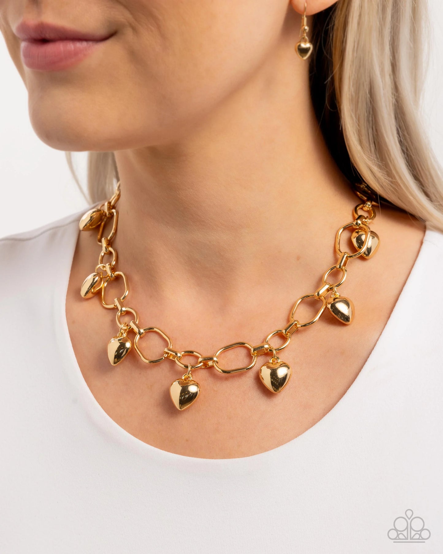 Paparazzi Hey Lover - Gold Necklace