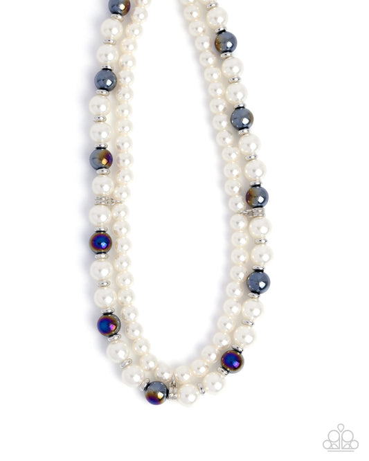 Paparazzi Pearl Pageantry - Purple Necklace