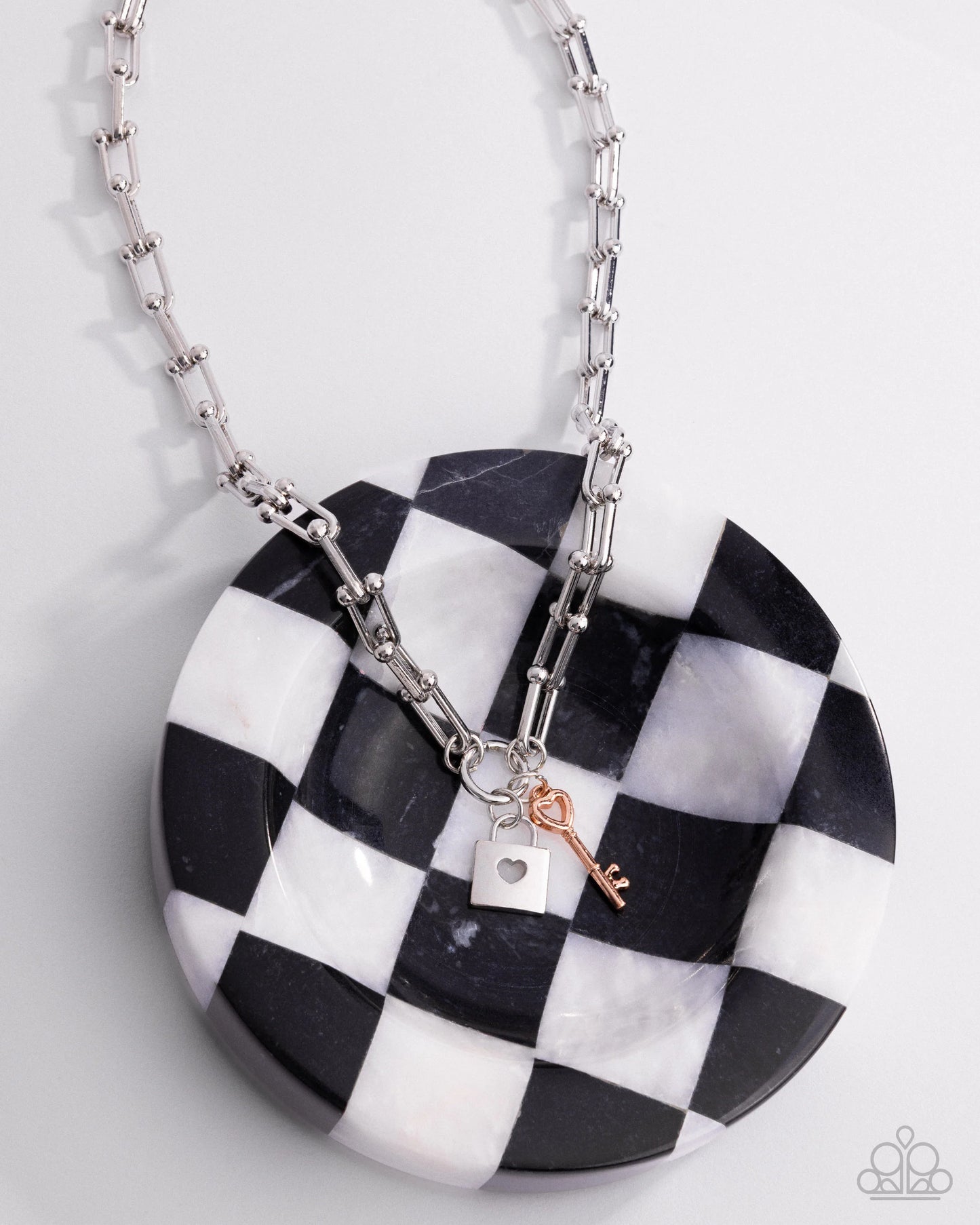 Pep LOCK - multi - Paparazzi necklace