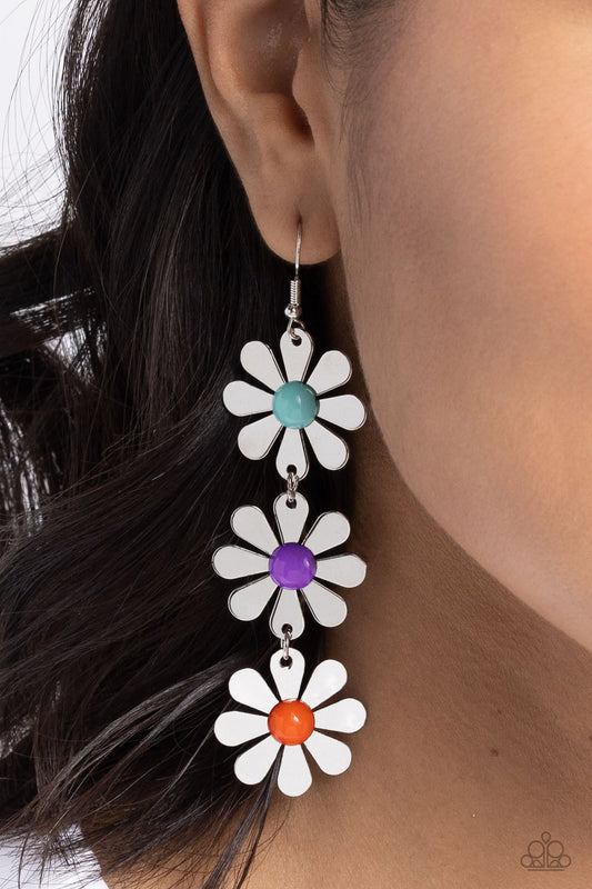 Paparazzi Daisy Dame - Purple Earrings