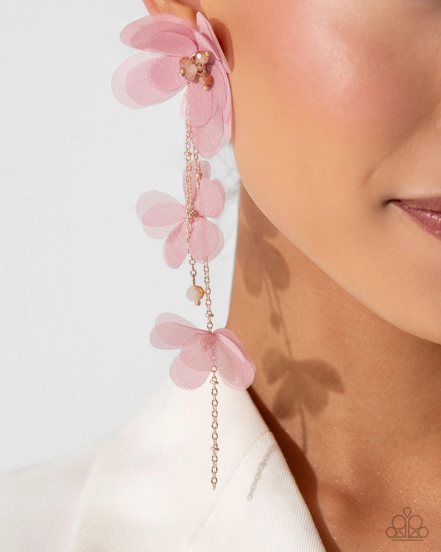 Paparazzi Balletcore - Pink Post Earrings