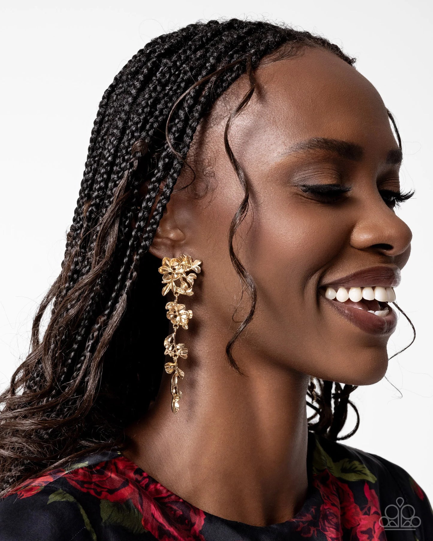 Paparazzi Generous Garden - Gold Post Earrings