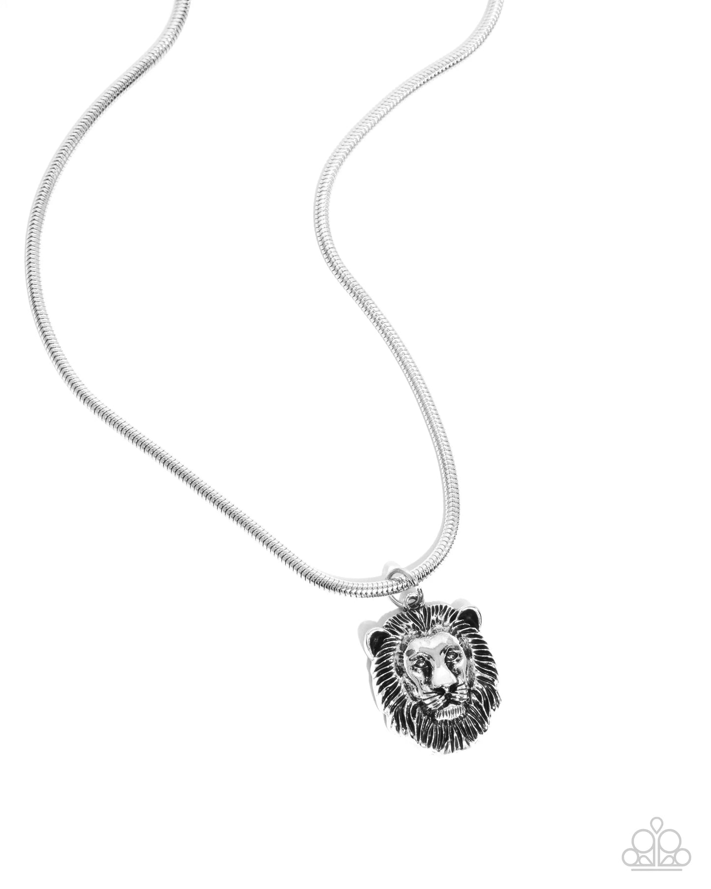 Leo Leader - silver - Paparazzi necklace