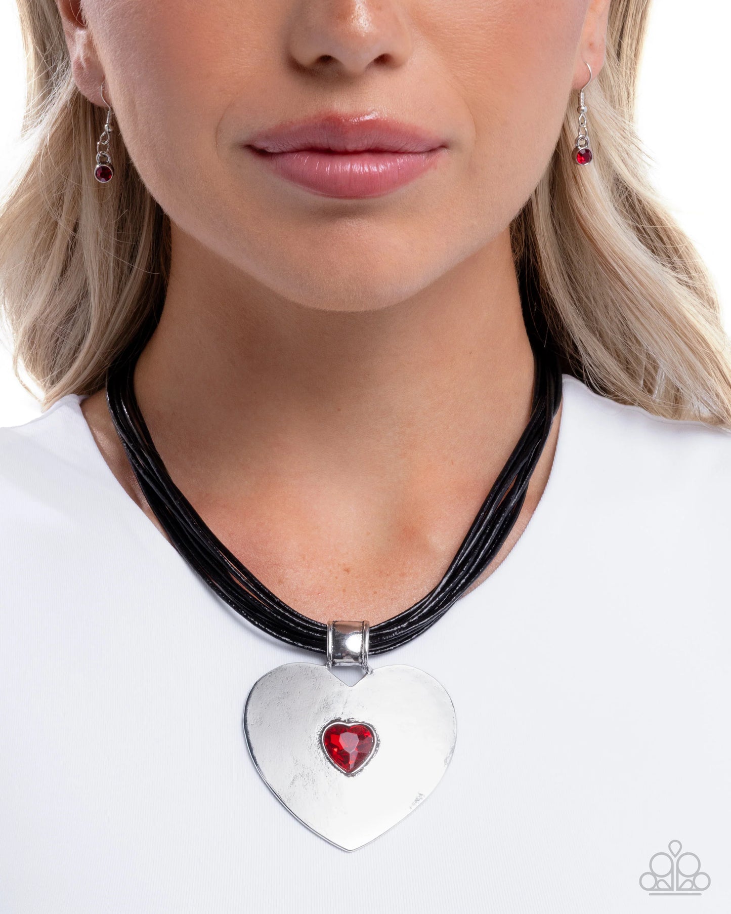 Paparazzi Galentines Day - Red Necklace