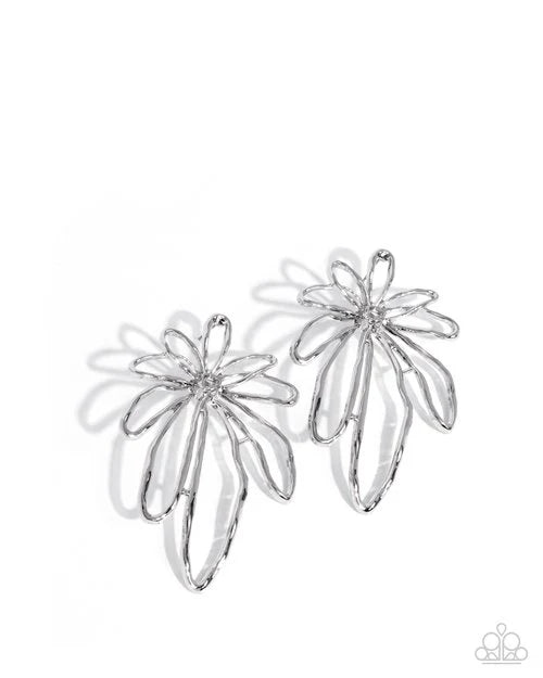 Paparazzi Silver Earring ~ Growing Garden
