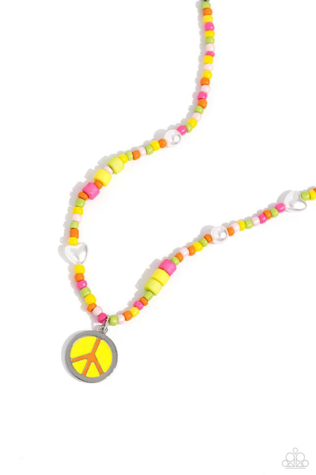 Paparazzi Necklace ~ Pearly Possession - Multi
