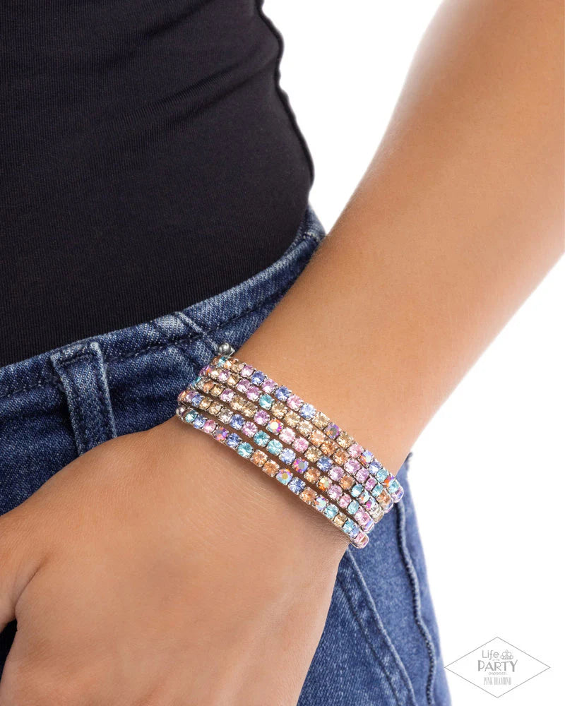 Paparazzi The GLOW-Digger - Multi Bracelet