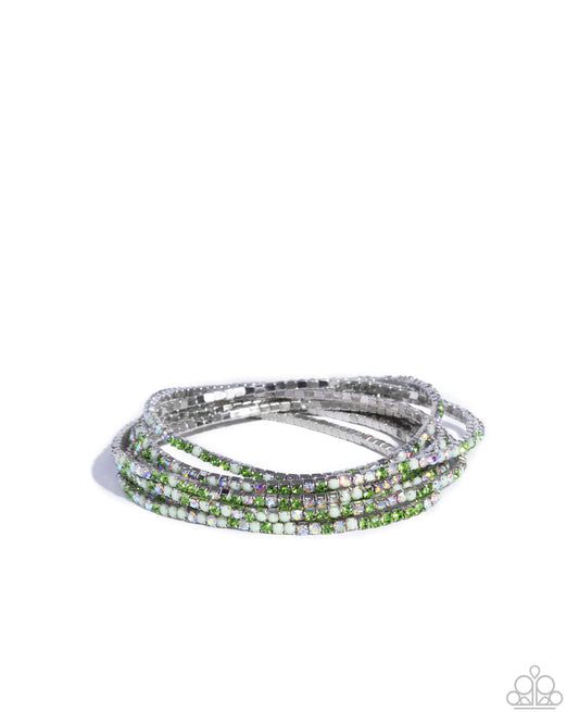 Paparazzi Candlelight Cascade - Green Bracelet