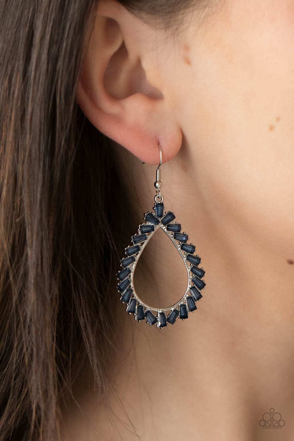 PAPARAZZI "STAY SHARP" BLUE EARRINGS