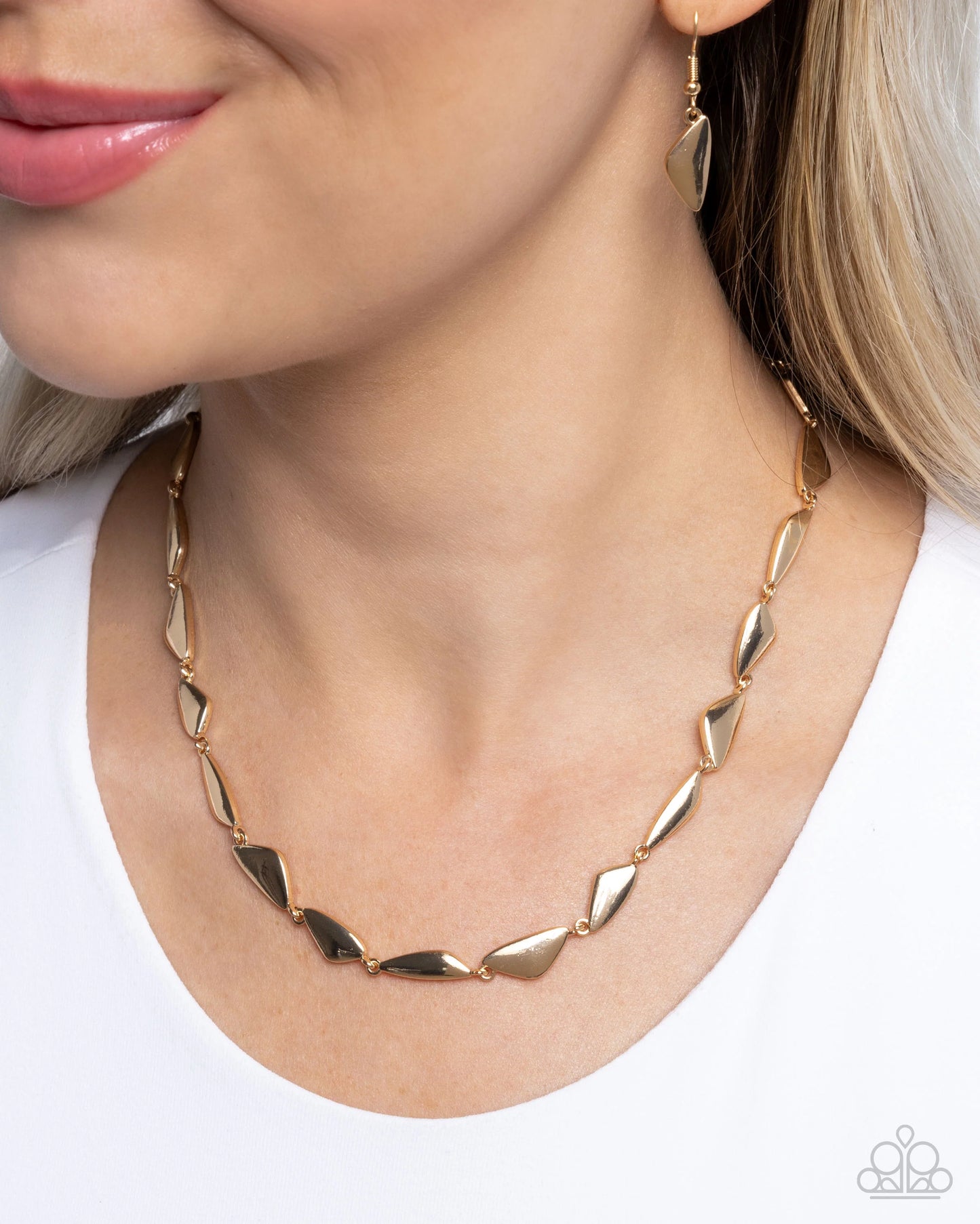 Paparazzi Sharp Soliloquy Gold Necklace