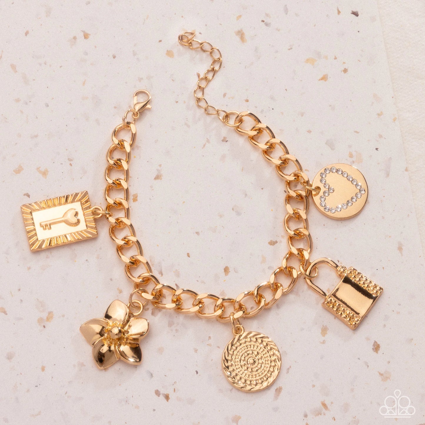 Paparazzi Monochromatic Mayhem - Gold Bracelet