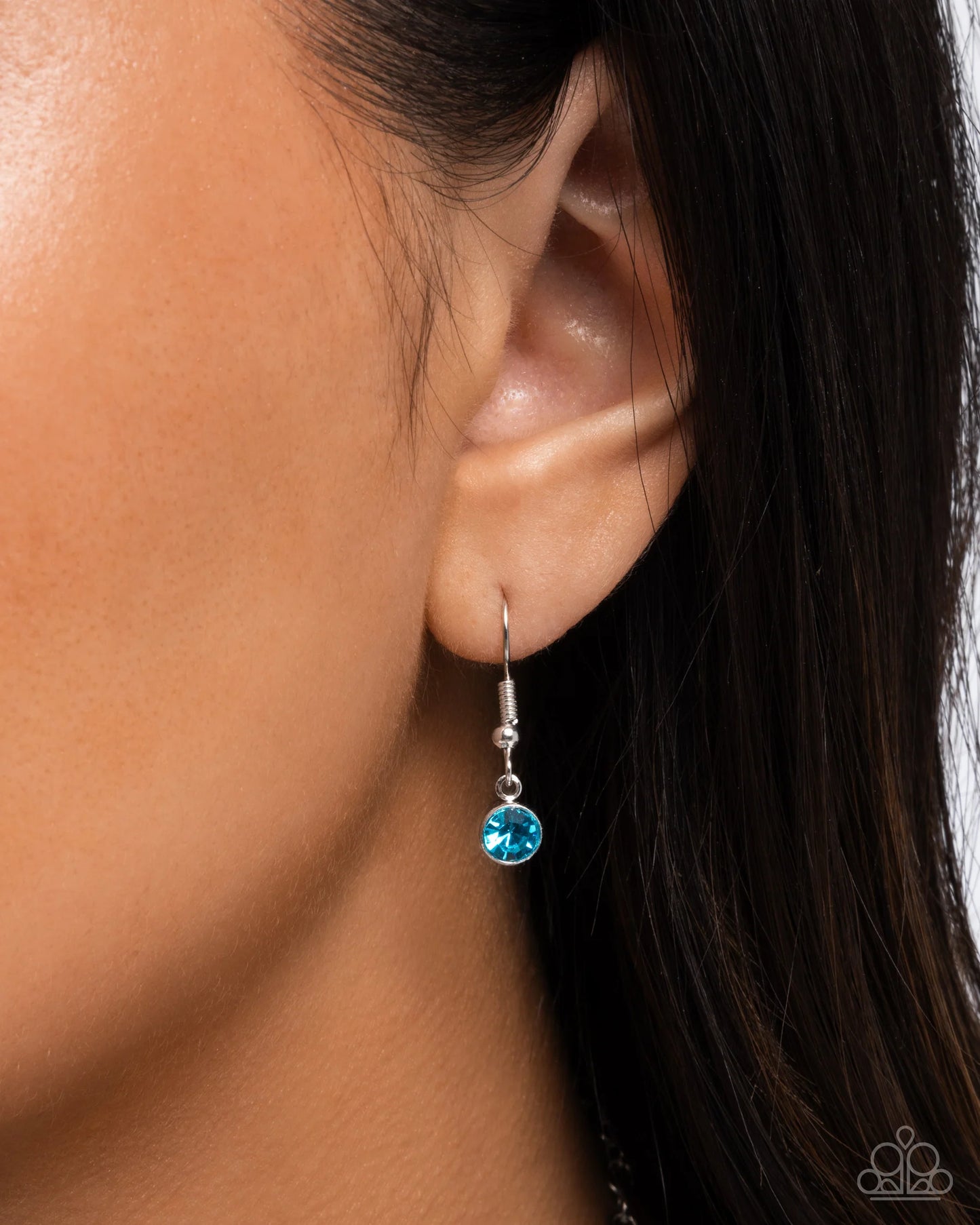 Broaching Beauty - blue - Paparazzi necklace