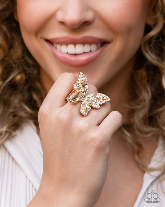 Paparazzi Fluttering Feeling - Gold Ring