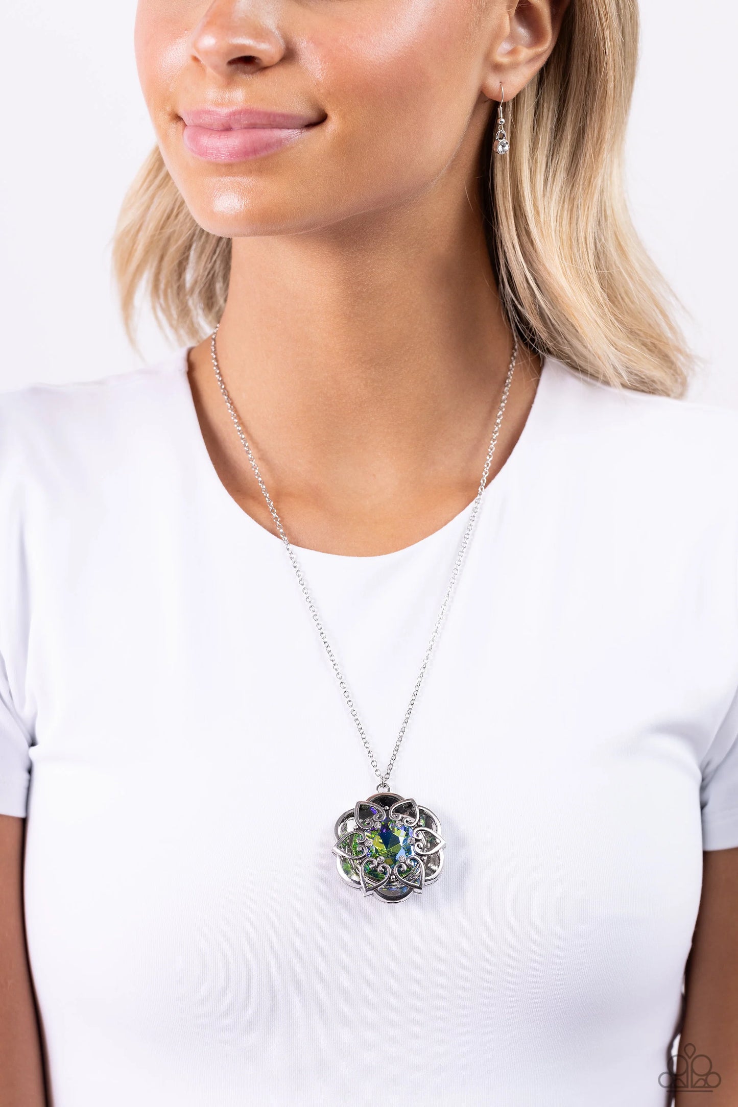 Paparazzi Flowering Fantasy - Green Necklace