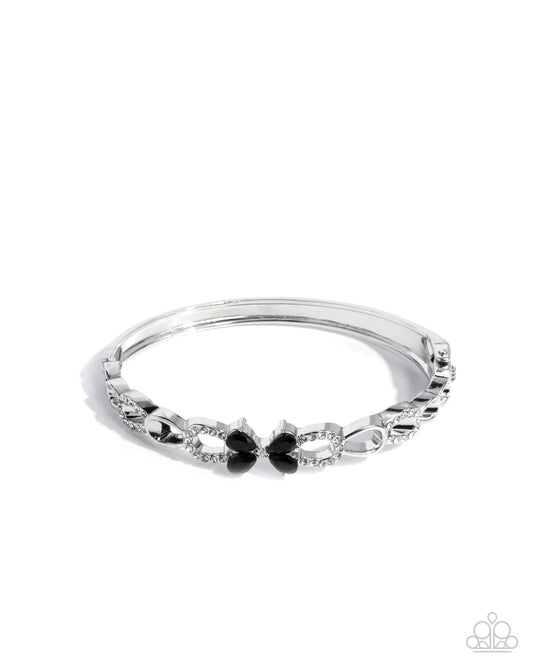 Paparazzi Frame of REFINED - Black Bracelet