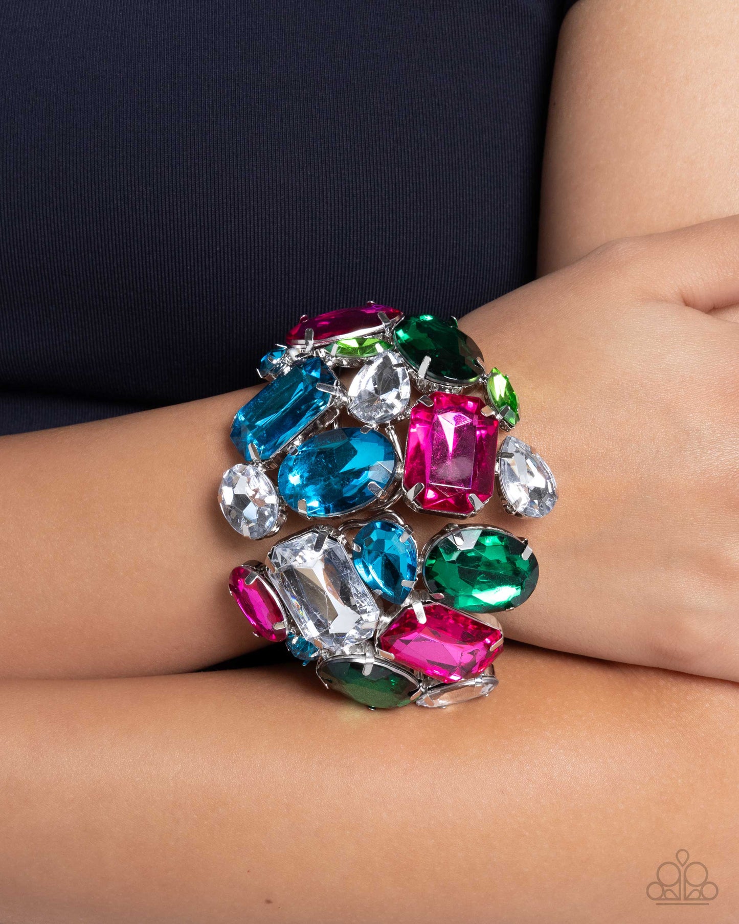 Paparazzi ♥ Chic Coronation ♥ Multi Bracelet