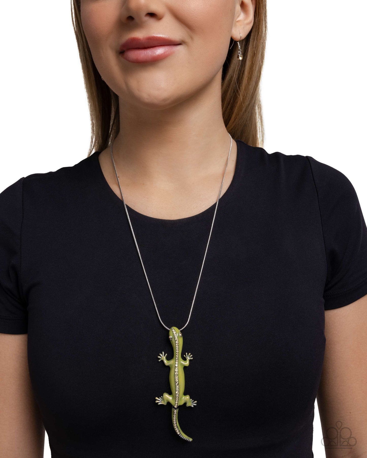 Paparazzi Salamander Statement - Green Necklace