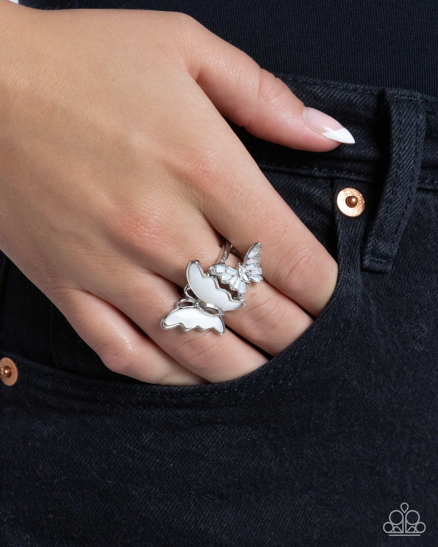 Paparazzi ♥ Dueling Decadence - White ♥ Ring
