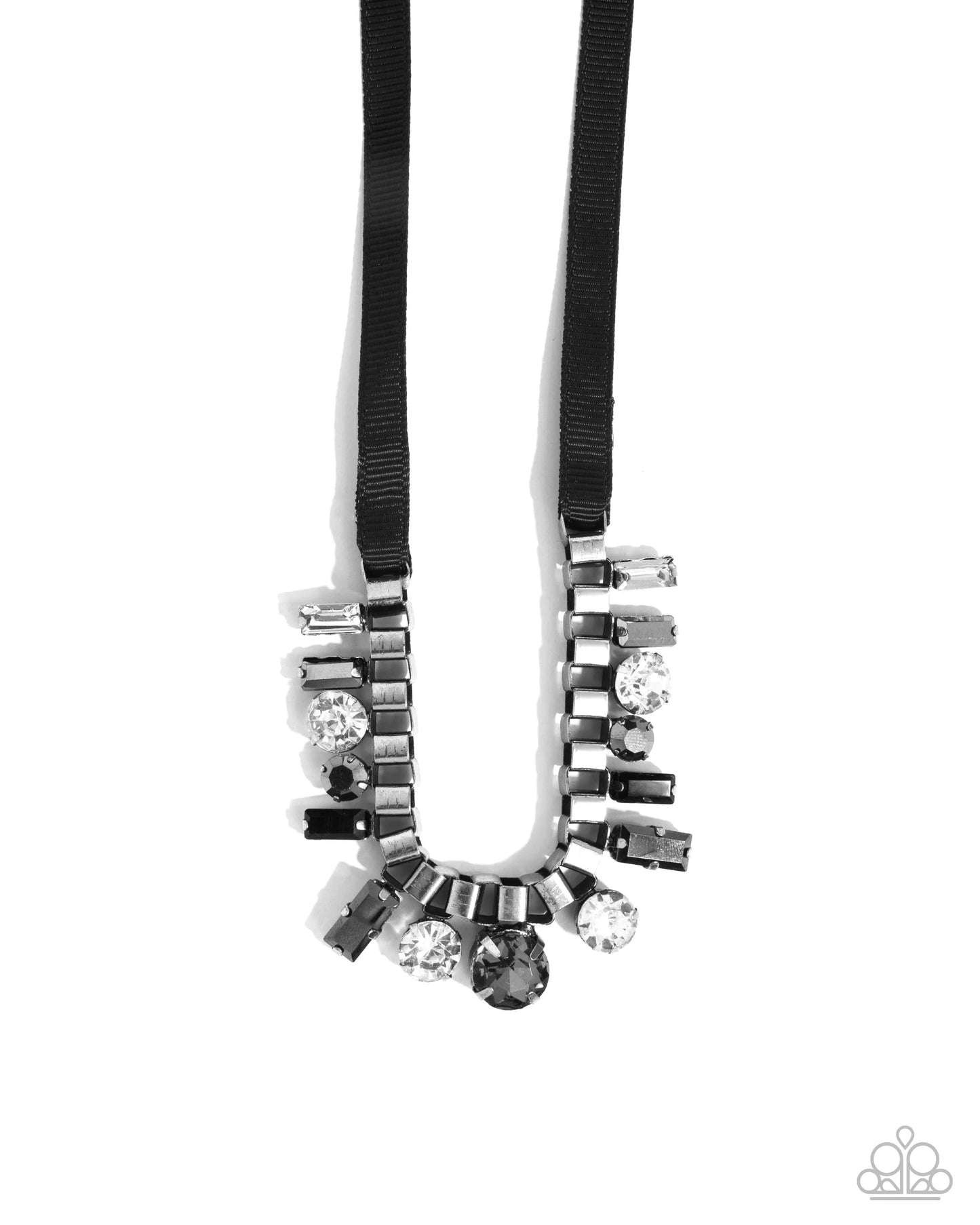 Paparazzi Ribbon Reveal - Silver Necklace