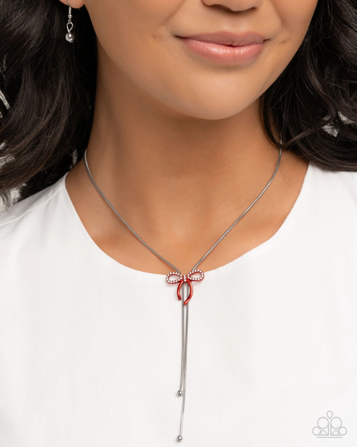 Necklace: "Bombshell Bow - Red" 
Bracelet: "Bombshell Beginning - Red