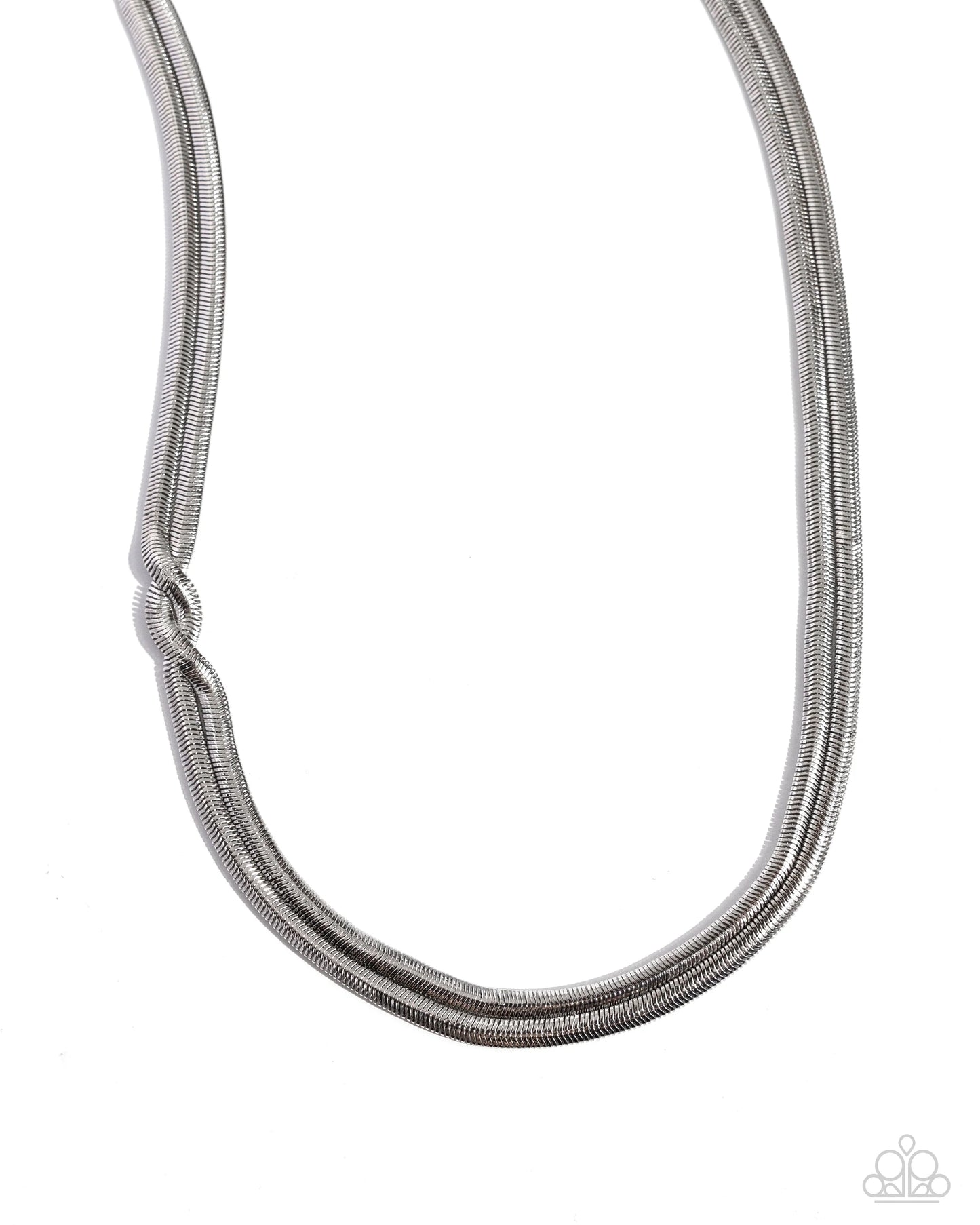 Paparazzi ♥ Tasteful Time - Silver ♥ Necklace