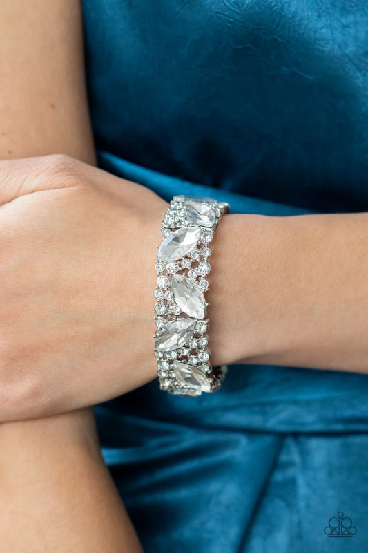 Full Body Chills - white - Paparazzi bracelet