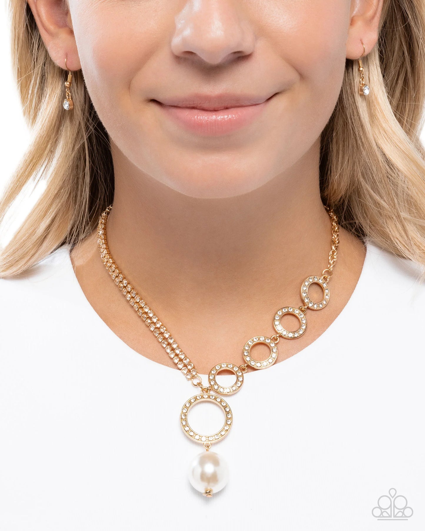 Paparazzi Refined Rapid - Gold Necklace