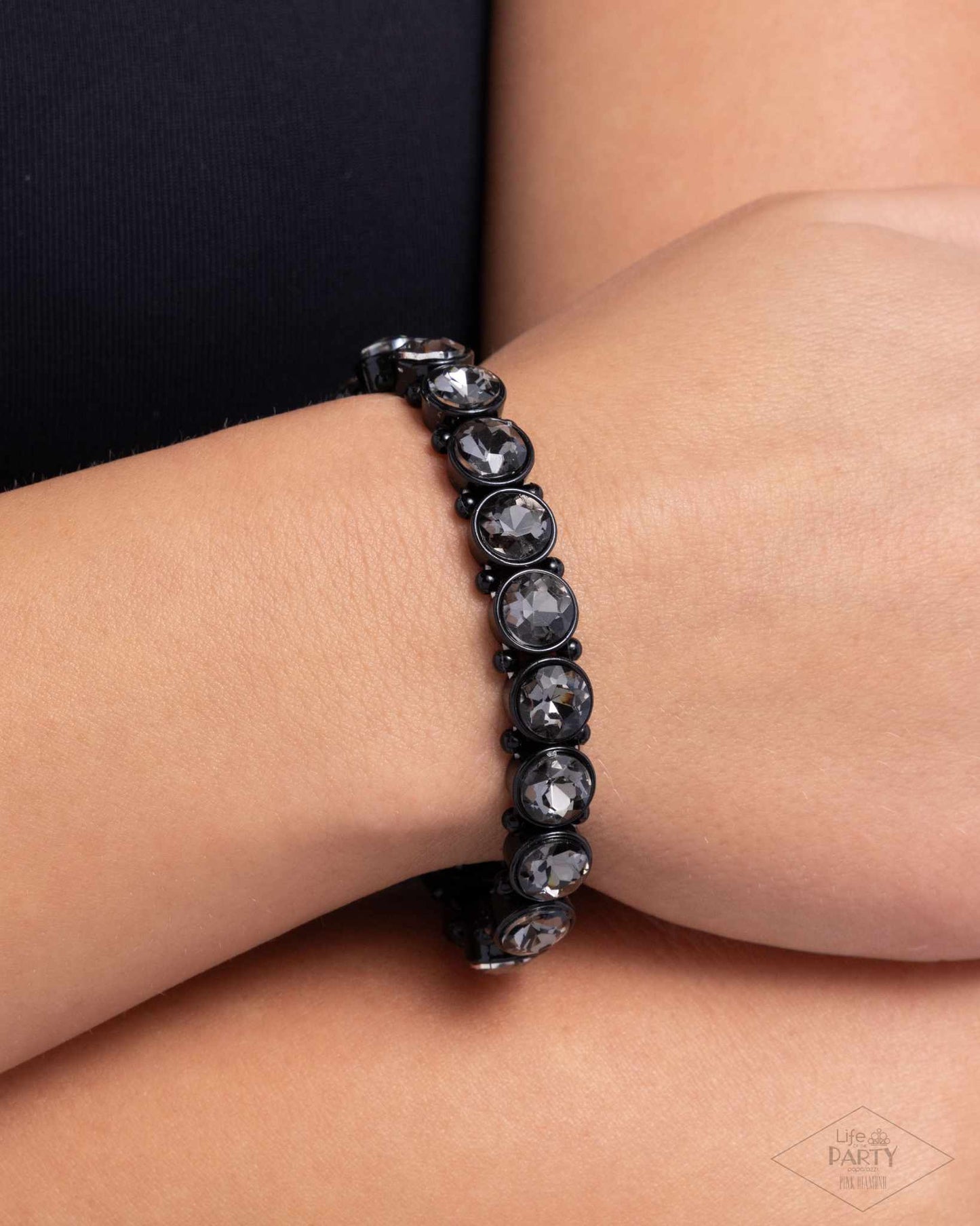 Paparazzi Sugar-Coated Sparkle - Black