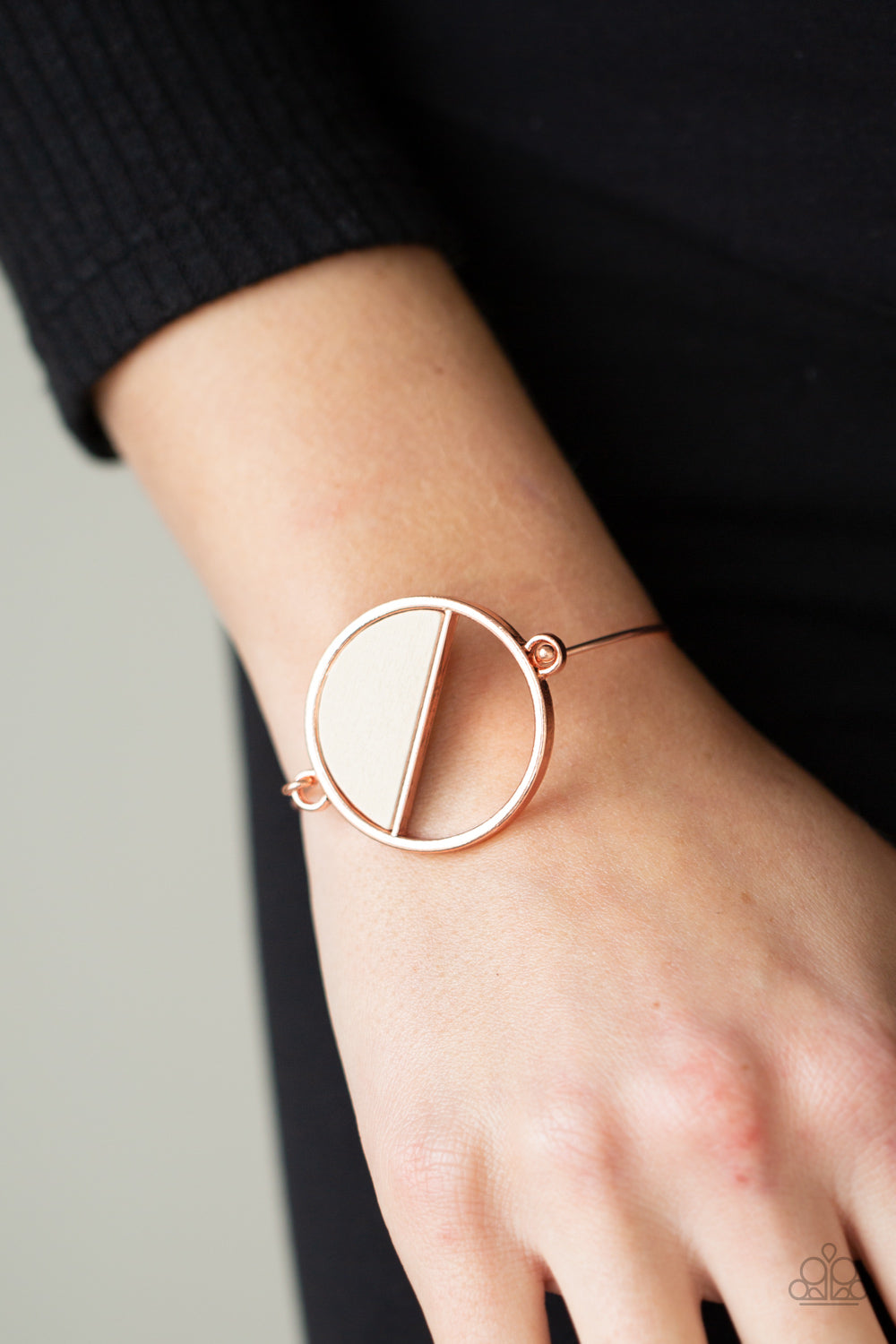 PAPARAZZI "TIMBER TRADE" COPPER BRACELET