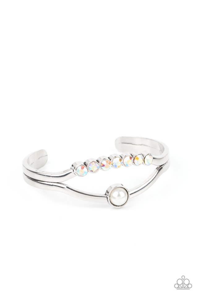 Paparazzi Bracelet ~ Palace Prize - Multi